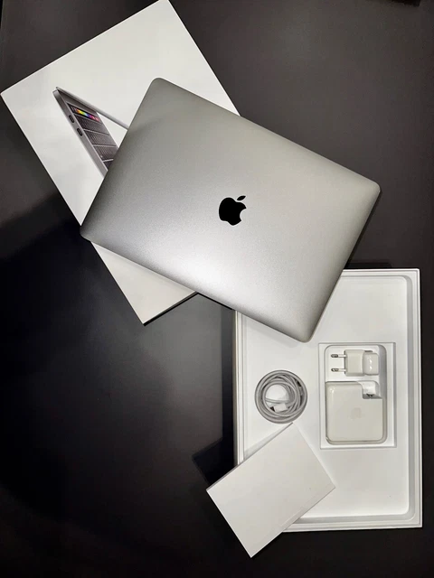 Apple MacBook Pro 13,3” (256 GB SSD, 8GB RAM, Intel Core i5 10th Gen. )