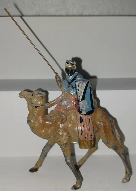 FIGURINE PLOMB CREUX JF / CAVALIER MEHARISTE TYPE GM HR CL CS