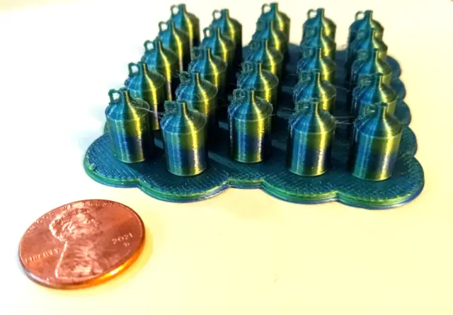 SPECIAL Miniature - pack of 24 MOONSHINE JUGS -1:48 SCALE   #351 blue green