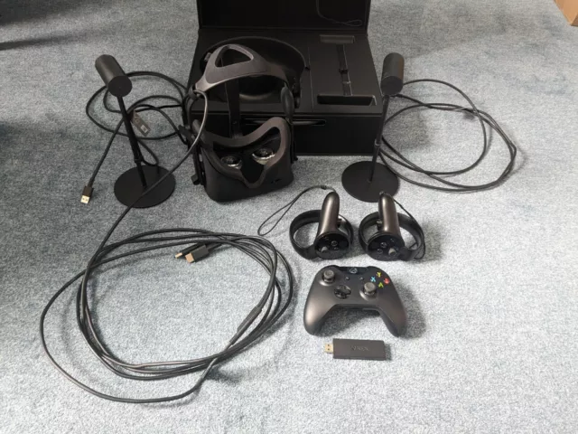 Oculus Rift & Touch Bundle + Xbox Controller