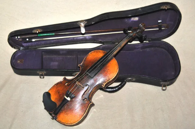 Rare Antique JAVITOTTA BERGMANN ANDRAS hegedukeszito Budapest 1899 Violin 20"