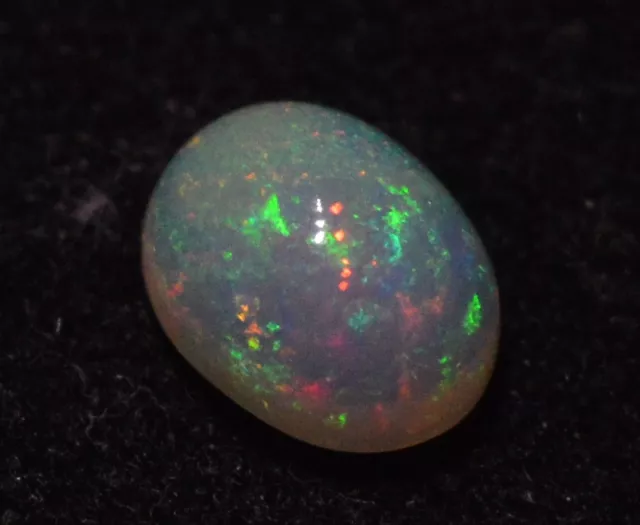 Opale blanche Ethiopie 1.43 carats - Natural opal