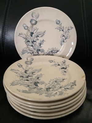 JPL num 7 Jean Pouyat  décor floral SUPERBE ASSIETTE Porcelaine Limoges JPL 