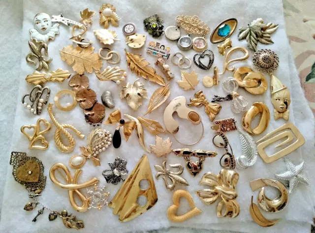 Vintage to Modern Brooch Lot (108 - 1686)