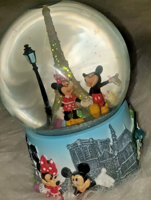 RARE Light up Snow globe Mickey Minnie DISNEYLAND PARIS Eiffel Tower WORKING!