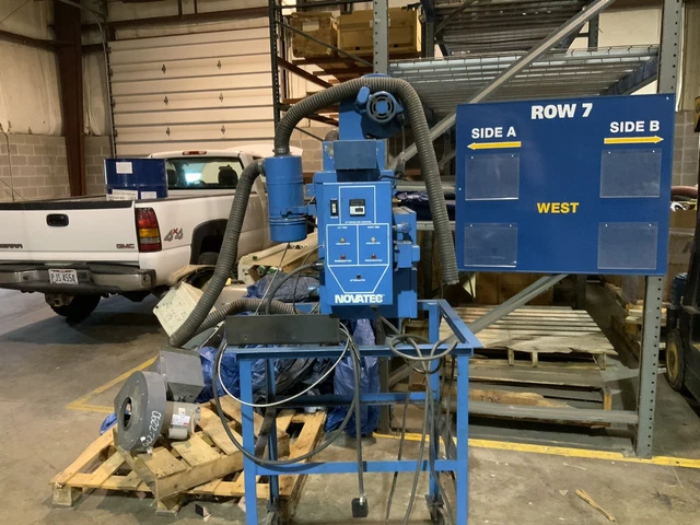Novatec MD-25A Dehumidifying Plastic Dryer W/ Base on Wheels 208 V 1 PH 11 A