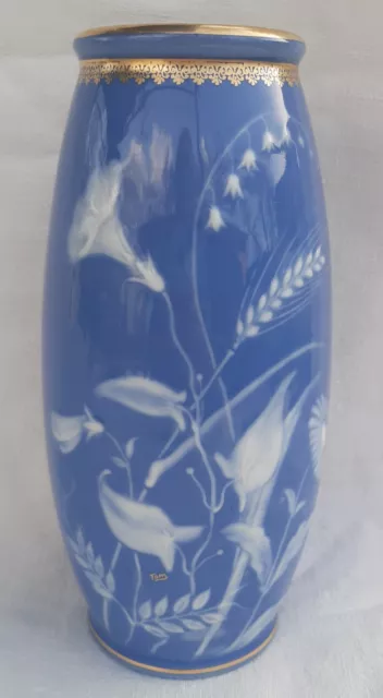 Vase Art Déco porcelaine de Limoges à décor floral.sign MT+ TOM . Tharaud etc...