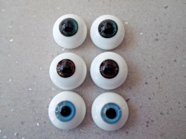 18 mm GLASS DOLL EYES IN CHOICE OF COLOURS  FOR REBORNS SEE PHOTOS