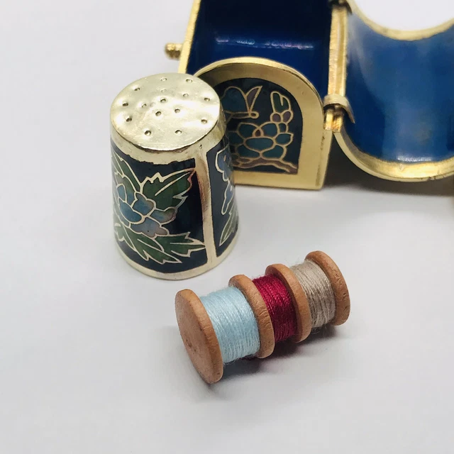 Vintage Cloisonné Trinket Box Keychain Thimble Flowers Sewing Kit Unique!!