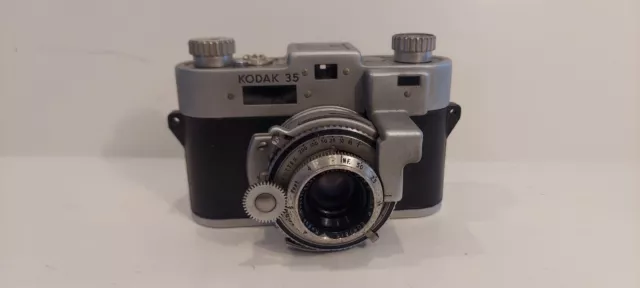 Cámara Kodak 35 vintage sin probar para repuestos