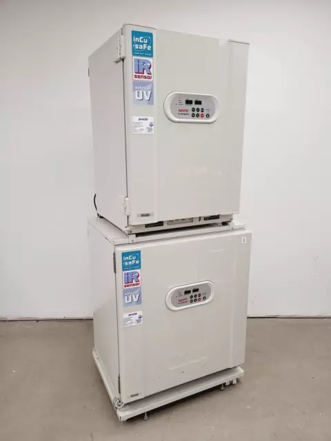 Sanyo CO2 Laboratory Incubator Stack MCO-18AIC &amp; MCO-20AIC Lab