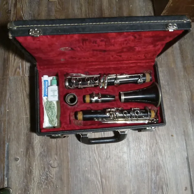 Vintage Vito Reso-Tone Clarinet With Carrying Case Untested