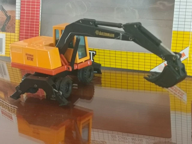 Miniature Tekno SB 1/50 - Pelle Excavatrice Akerman 610 - Modèle De Collection