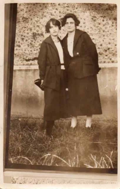 BK277 Carte Photo vintage card RPPC Femme mode fashion tailleur manteau