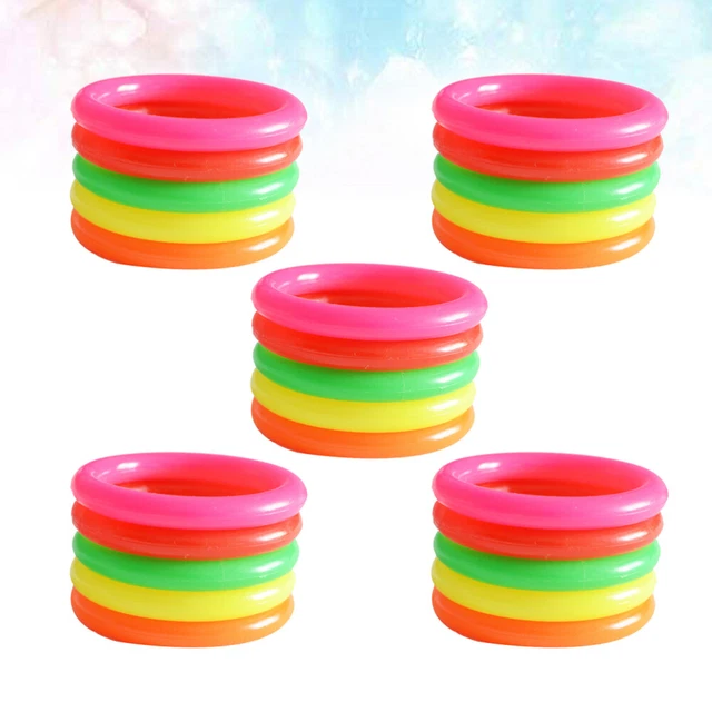 FRCOLOR Anneau de Lancer 32 Pcs 10cm Anneaux de Lancer en Plastique Multicolores Accessoires de Jeux de Lancer pour Enfants Jeux Extérieurs (Couleur Aléatoire), 3.94X3.94X0.2