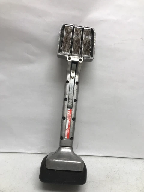 ROBERTS 10-412 KNEE KICKER (me) (PDS027476)