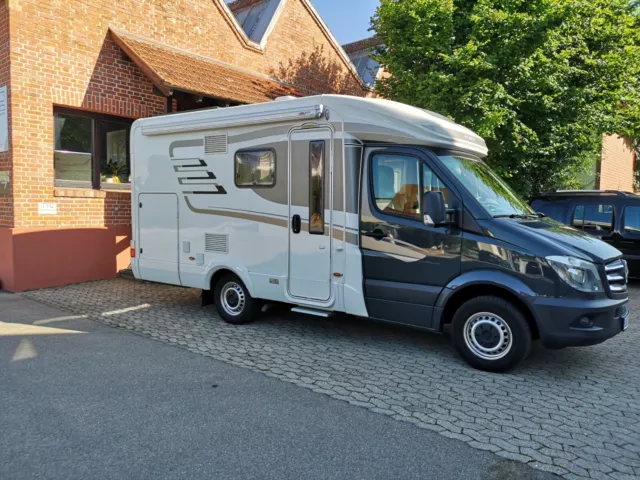 Hymer Mercedes Sprinter mieten. Vollaustattung.Winterpaket  Automatik! km frei