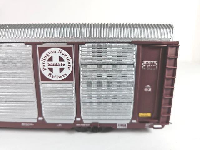 Walthers Freight Train Car HO Scale Satin Paint Magnet & Hook Horn Coupling