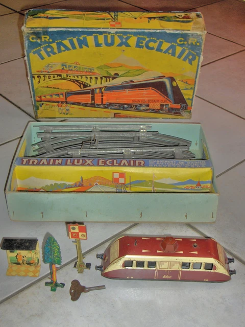 CR CHARLES ROSSIGNOL Train Lux Eclair Bugatti En Boite A Cle Jouet Ancien Tole EUR 118,00 - FR