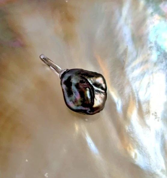 Pendentif Perle Keshi De Tahiti - Argent 925 Rhodié - Gris - Culture Naturelle - Neuf Avec Étiquettes