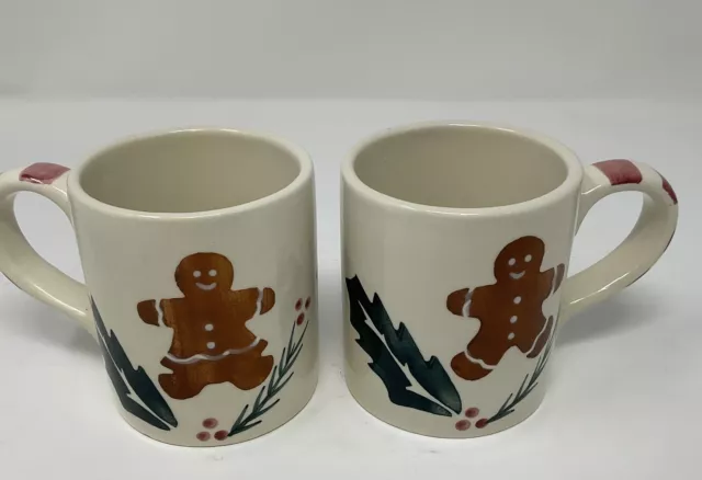 Set Of 2 Pottery Mugs  GINGERBREAD CUTOUTS Holly Berries 14 Oz.