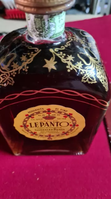 Vintage Brandy De Luxe Lepanto GONZALEZ BYASS XEREZ 75cl con Box Velluto 3