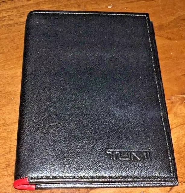 TUMI MODERNIST - Leather Card Case Wallet Pocket Organizer - Black ...