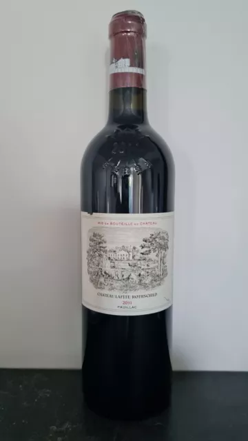 PAUILLAC CHÂTEAU LAFITE ROTHSCHILD 2011  1 er GCC 1BT SUCKLING : 94/100 !!!