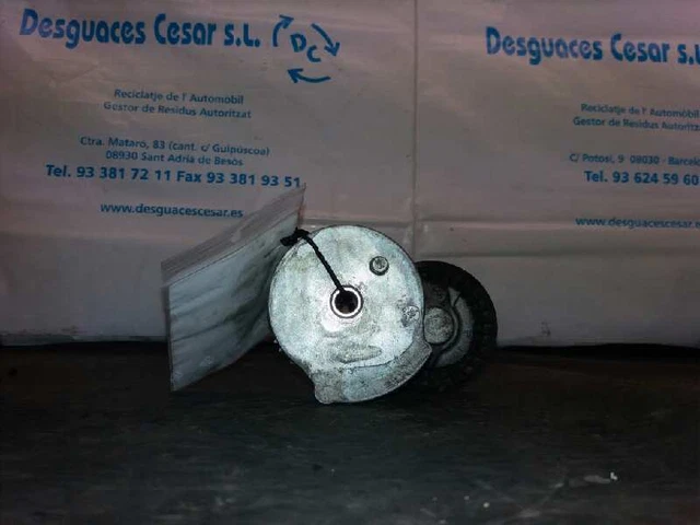 083051 galet tendeur pour CITROEN C4 GRAND PICASSO I 2.0 HD 138 2010 2358864 2