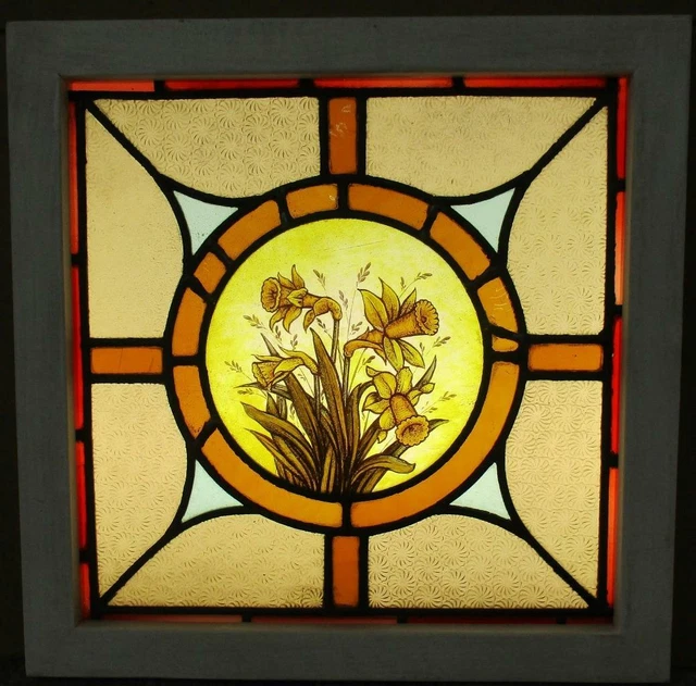 OLD ENGLISH LEADED STAINED GLASS WINDOW Hand painted Floral 18.25" x 18.25"