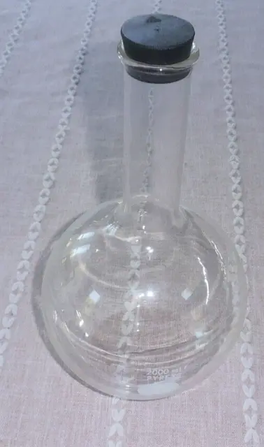 Pyrex Flat Bottom Boiling Fask 2000ml No. 4060 With Rubber Stopper