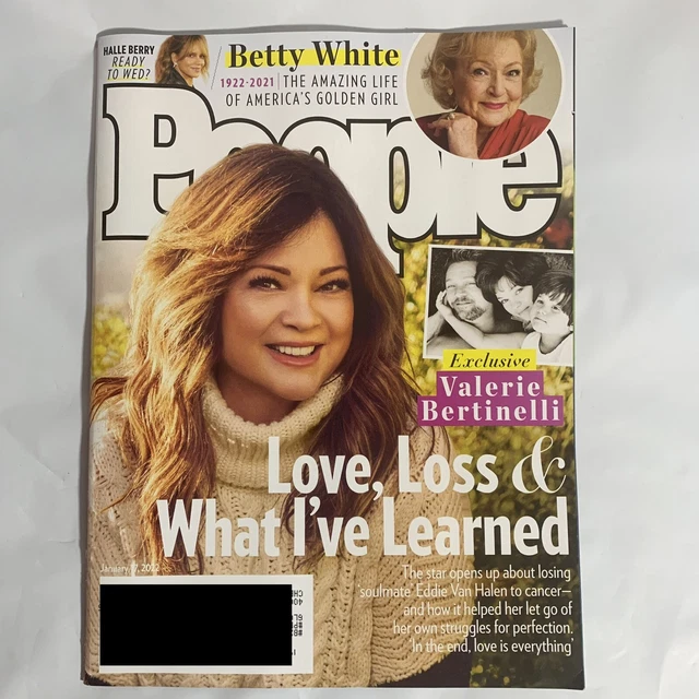 PEOPLE MAGAZINE JANUARY 17 2022 Valerie Bertinelli Betty White Halle
