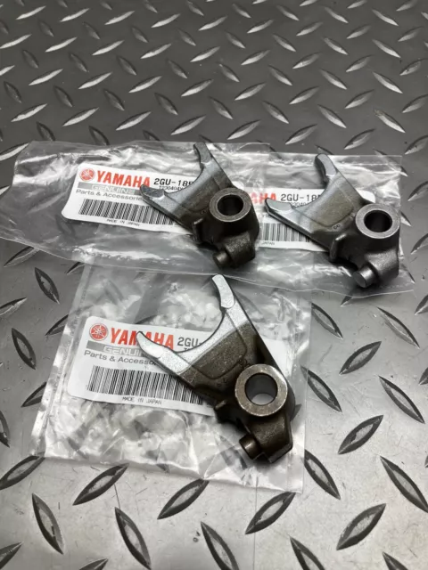 Yamaha RD350LC RD250LC & YPVS 31K F2 / Engine Gearbox Shift Fork Set /Genuine Yamaha RD350LC RD250LC & YPVS 31K F2 / Engine Gearbox Shift Fork Set /Genuine