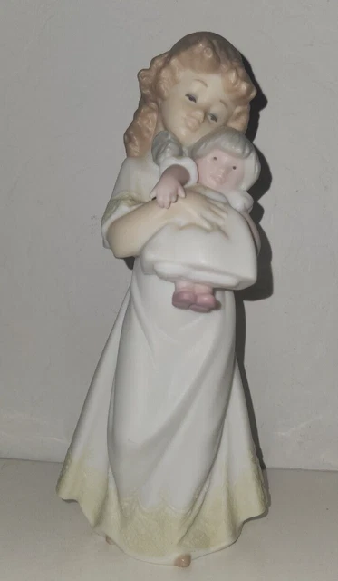 Lladro Golden Memories Daisa Girl  Rag Doll figurine  Spain  1991  8" Tall