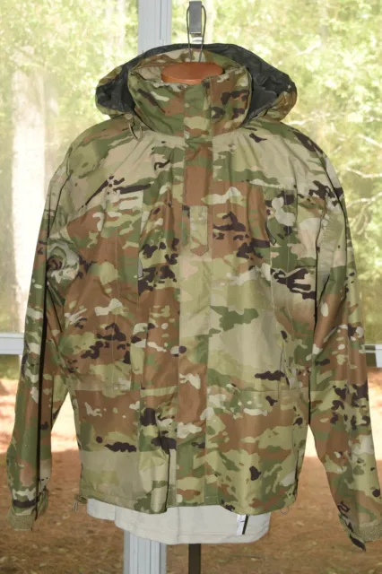 Gen Iii L6 Ocp Extreme Cold Wet Weather Jacket Ecwcs Size: Med-Reg