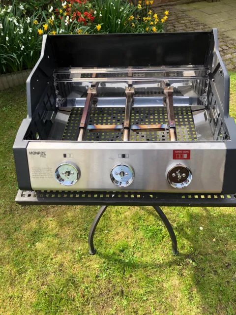 Enders Monroe ProX 3 S Turbo Gasgrill - nur Grillbox mit Brenner und Gasanschlus