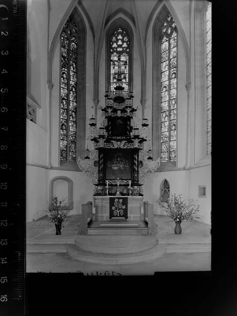 30069452 - 4920 Lemgo Nicholas Church altar lip LKR GLASS NEGATIVE