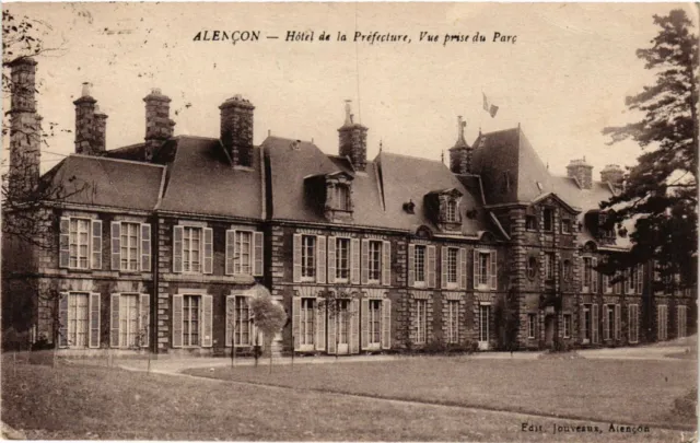 CPA ALENCON - Hotel de la Préfecture Vue prise du Parc (355272)