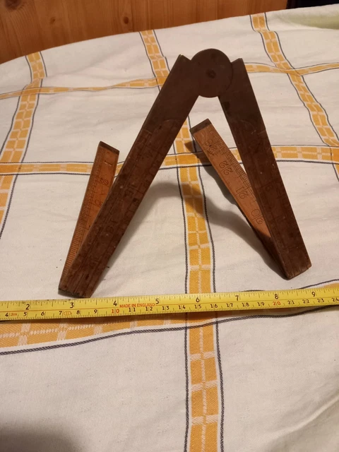 Vintage J.Rabone & Sons No. 1379, wood and Brass Rule. ENGLAND, foldable