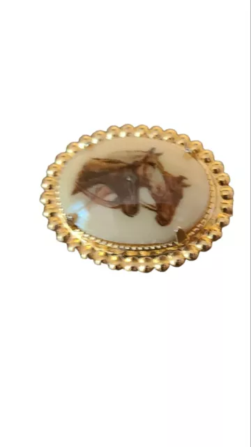 Vintage Porcelain Triple Horse Head Oval Brooch Pin /Pendant Ornate Edge