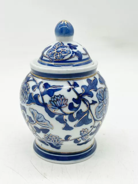 Vintage Small Lidded Blue And White Pottery Ceramic Jar Canister Oriental