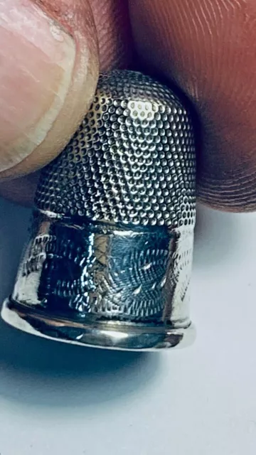 Vintage Unmarked Silver  Thimble    ID. Number 6