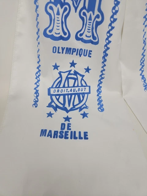 ECHARPE OLYMPIQUE DE MARSEILLE - DROIT AU BUT