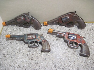 Wyandotte Tin Litho Toy Clicker Gun x4 -Red Ranger and 5 Star