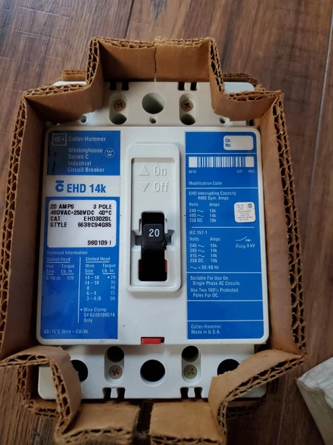 Cutler Hammer Industrial 20 amp Circuit Breaker 480vac 3 pole