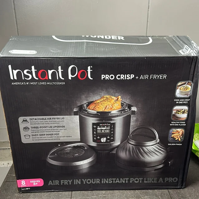 INSTANT POT PRO Crisp & Air Fryer 8-quart Multi-Use Pressure Cooker