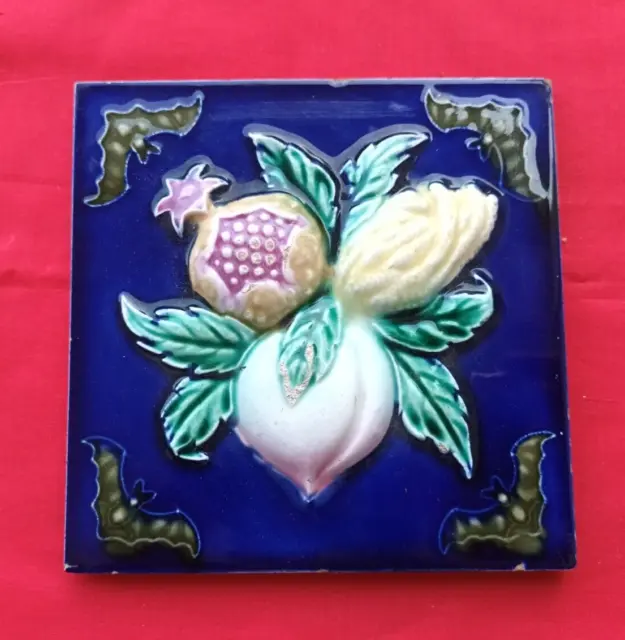 1 Piece Old Art Deco Fruits Embossed Design Majolica Ceramic Tiles Japan 0213