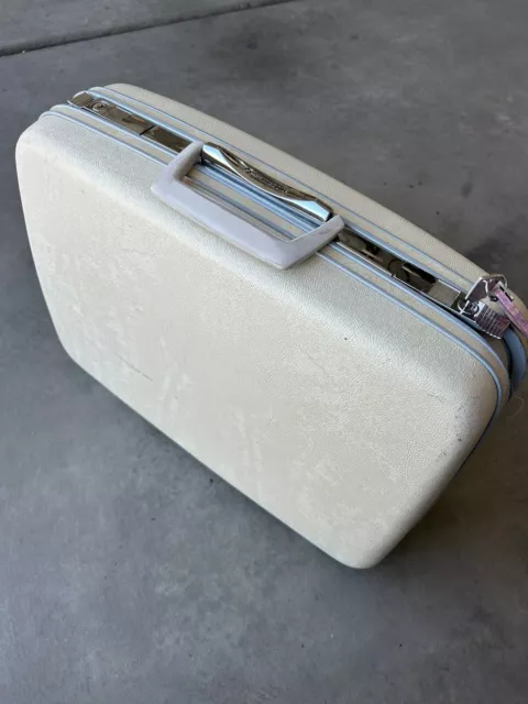 Vtg 50s-60s  Mid-Century Samsonite Silhouette  Suitcase luggage w/ Key