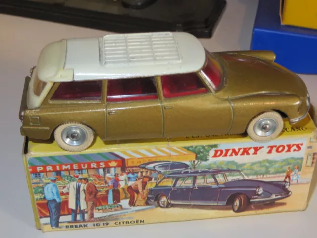Dinky Toys d'origine  Citroen ID 19 Break   Ref:539  + boite 1/43