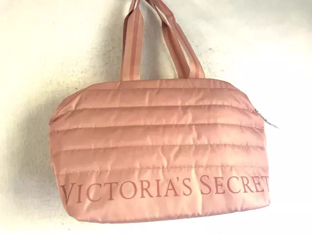 VICTORIA SECRET QUILTED Duffle Pink Logo Zipper Travel Lounge Bag Weekender  Tote $31.13 - PicClick AU